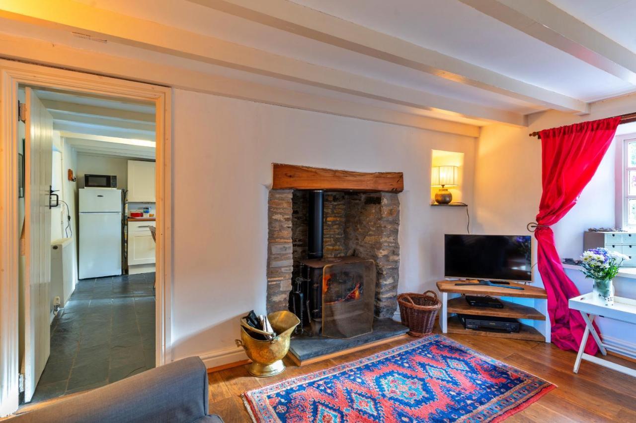 Finest Retreats - Forge Cottage Padstow Kültér fotó