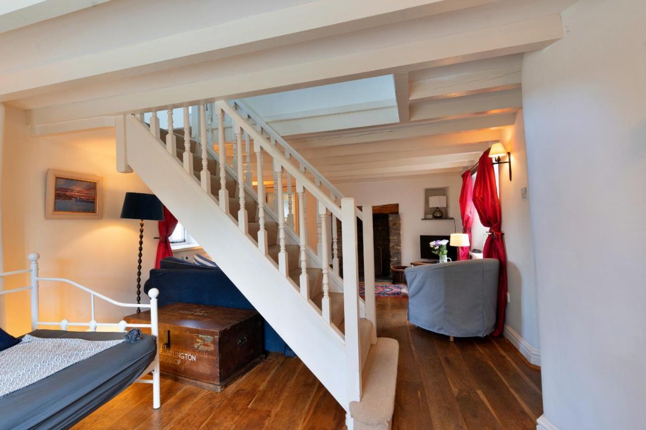 Finest Retreats - Forge Cottage Padstow Kültér fotó