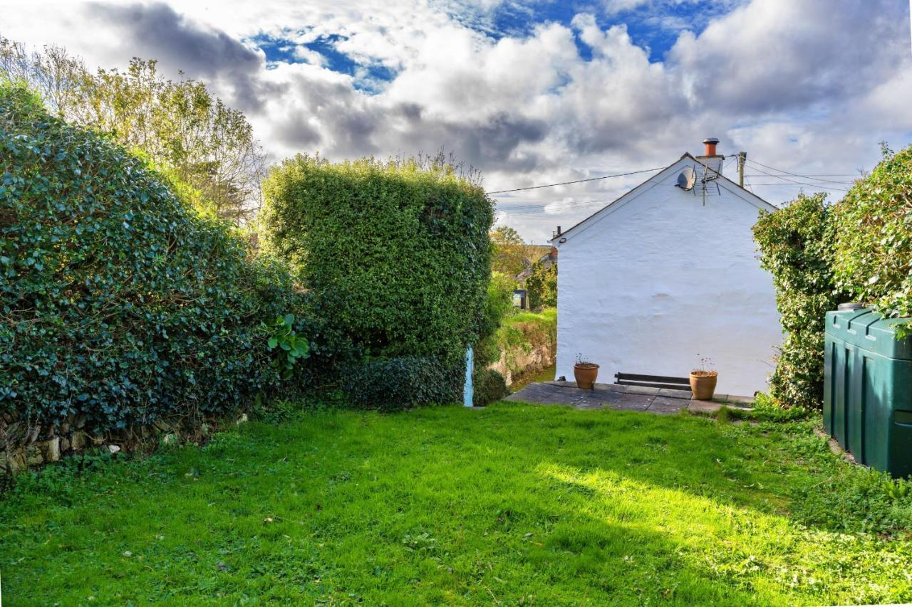 Finest Retreats - Forge Cottage Padstow Kültér fotó
