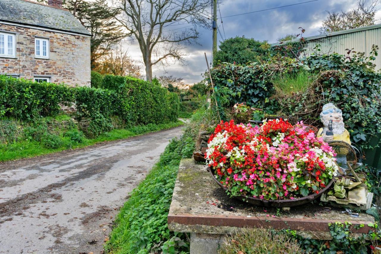 Finest Retreats - Forge Cottage Padstow Kültér fotó