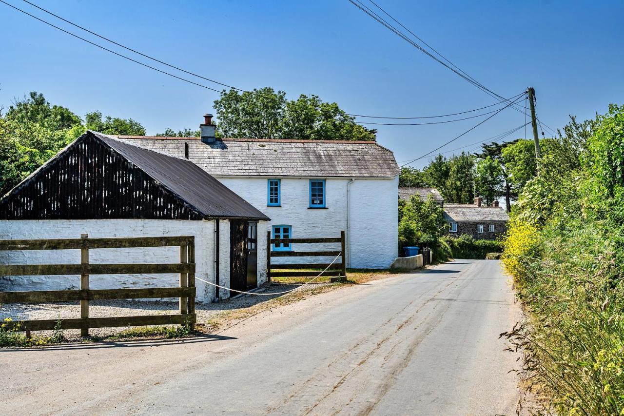 Finest Retreats - Forge Cottage Padstow Kültér fotó